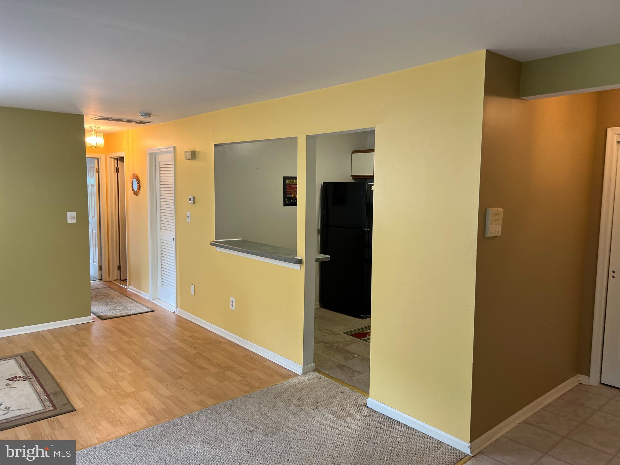 809 Woodhaven Drive Edison, NJ 08817 - Photo 7 of 40