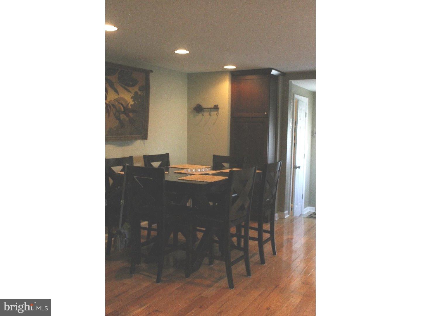 481 Klockner Road Trenton, NJ 08619 - Photo 11 of 17 Dining Room