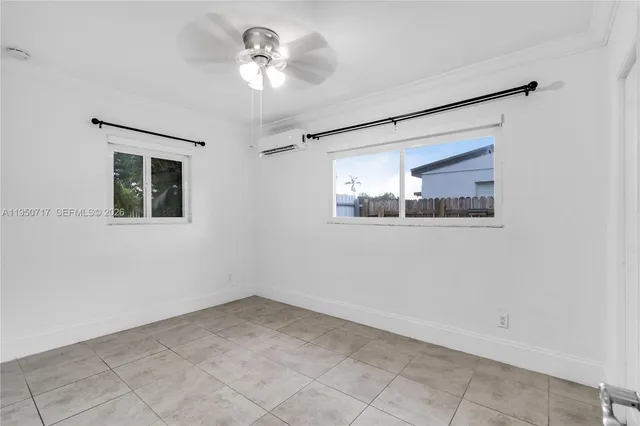 $3,100 | 6401 Grant Street, Hollywood, FL 33024