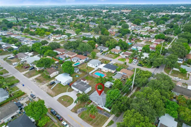 $3,100 | 6401 Grant Street, Hollywood, FL 33024