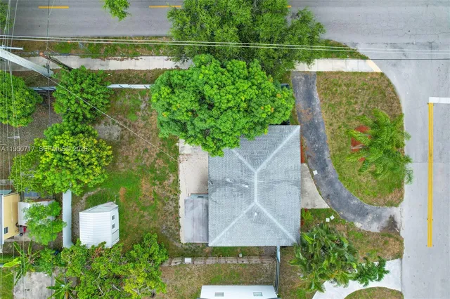 $3,100 | 6401 Grant Street, Hollywood, FL 33024