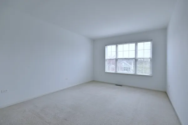 $600,000 | 2914 Kelly Drive, Elgin, IL 60124