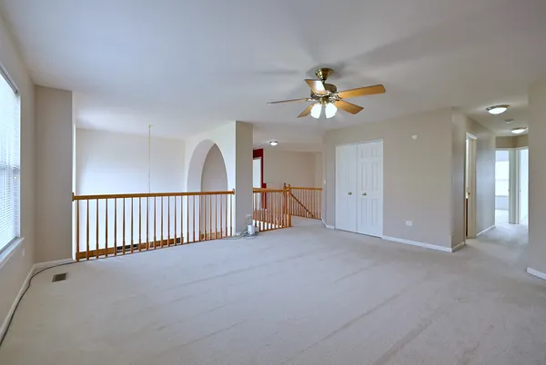 $600,000 | 2914 Kelly Drive, Elgin, IL 60124