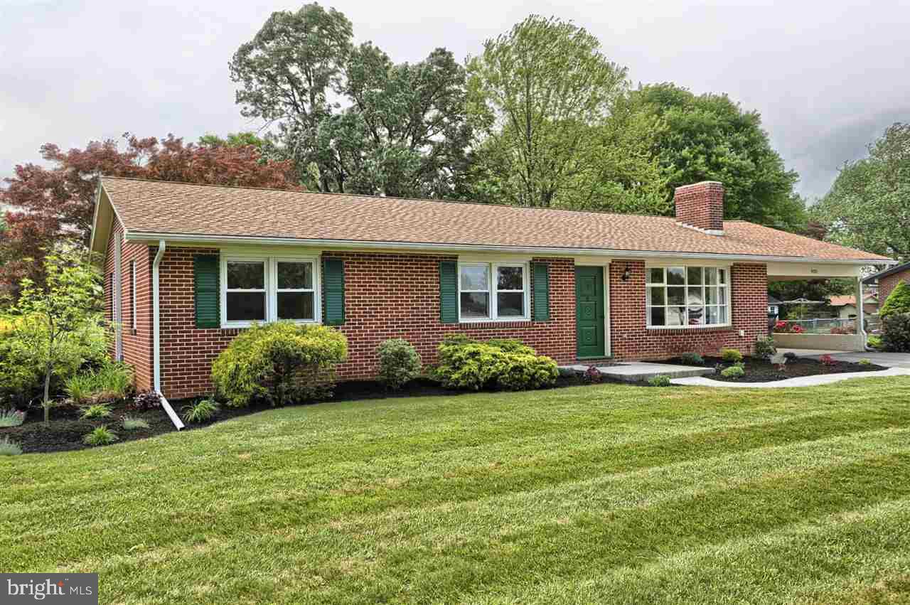 820 Forge Road Carlisle, PA 17015 - Photo 1 of 21 Gallery Image 1