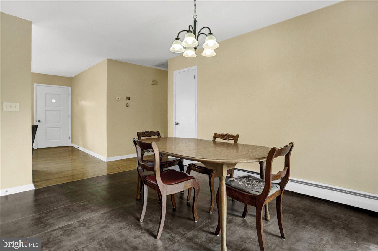 820 Forge Road Carlisle, PA 17015 - Photo 6 of 21 Gallery Image 6
