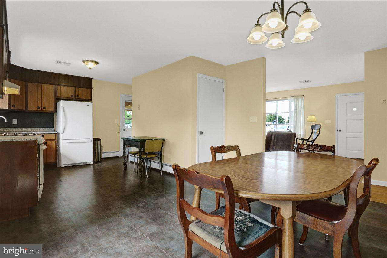 820 Forge Road Carlisle, PA 17015 - Photo 7 of 21 Gallery Image 7