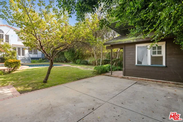 $15,500 | 139 South Anita Avenue, Los Angeles, CA 90049