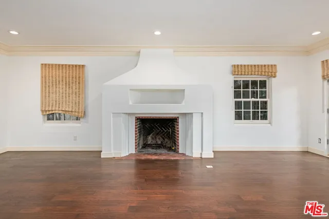 $15,500 | 139 South Anita Avenue, Los Angeles, CA 90049