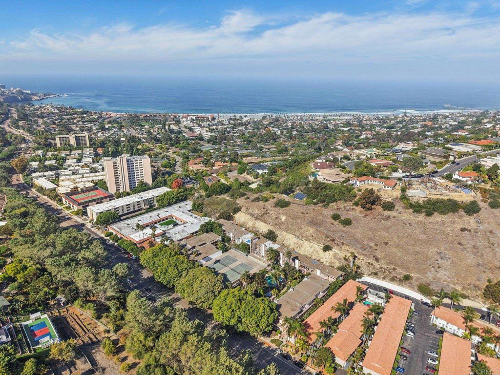 2600 Torrey Pines Road, Unit A13 La Jolla, CA 92037 - Photo 43 of 65 an aerial view of multiple house