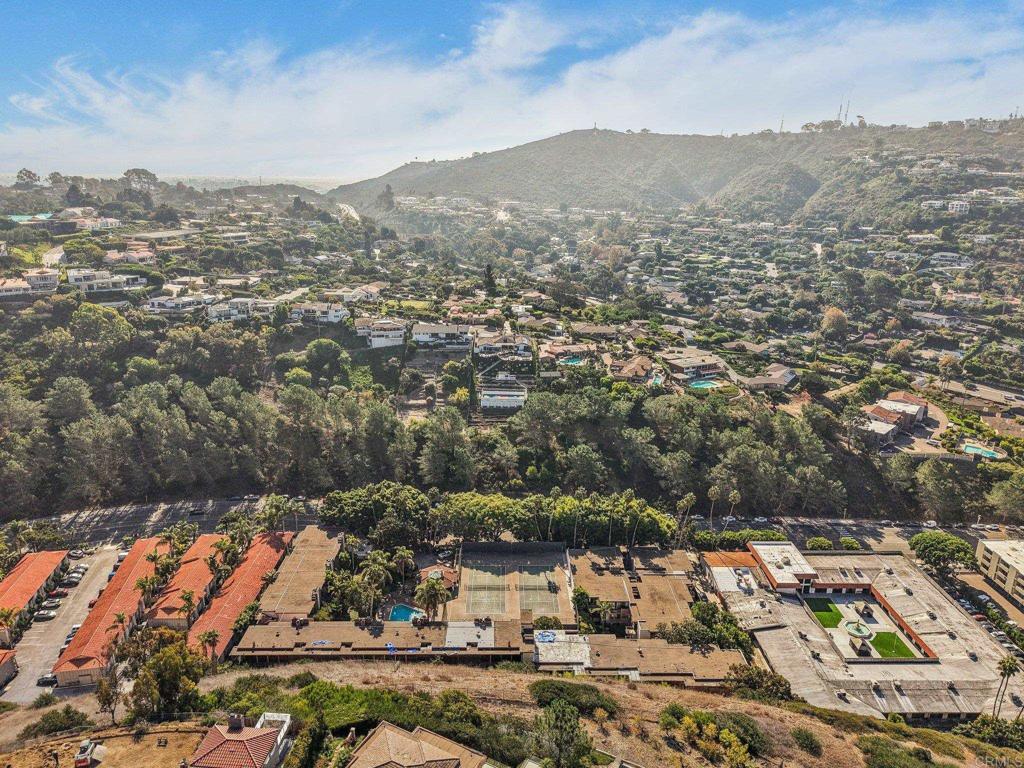 2600 Torrey Pines Road, Unit A13 La Jolla, CA 92037 - Photo 48 of 65