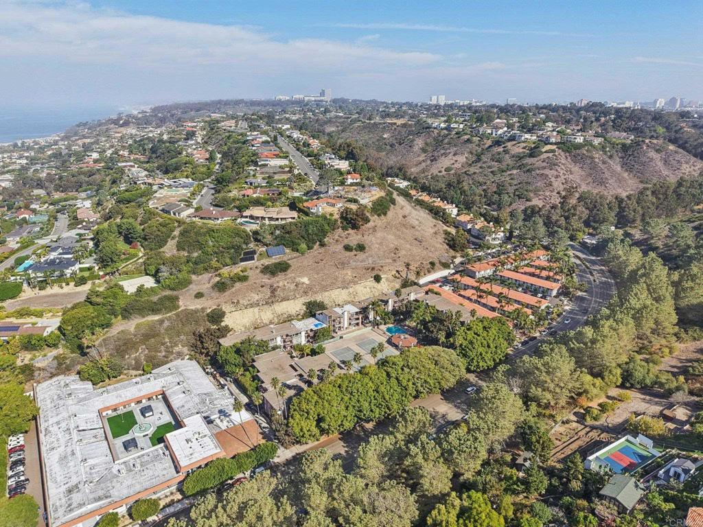 2600 Torrey Pines Road, Unit A13 La Jolla, CA 92037 - Photo 62 of 65 an aerial view of multiple house