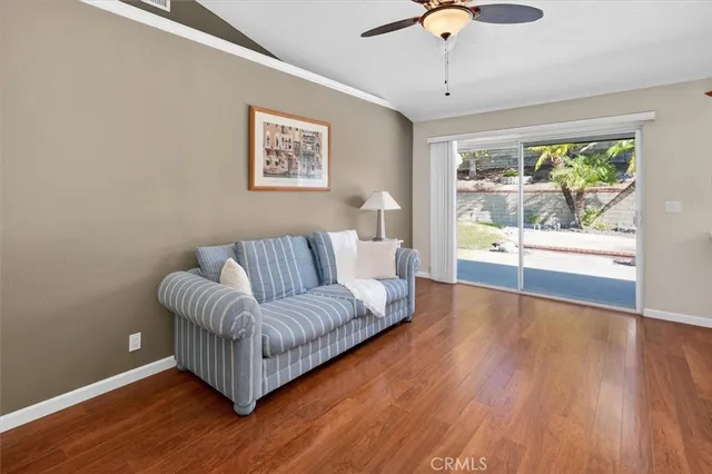 $789,900 | 22701 Coral Way, Saugus, CA 91390