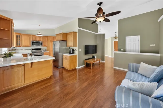 $789,900 | 22701 Coral Way, Saugus, CA 91390