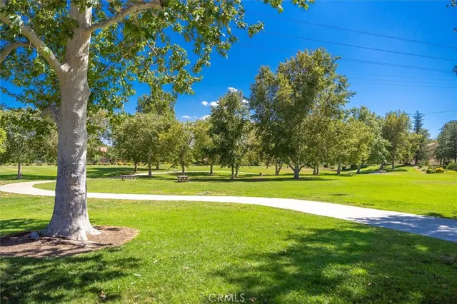 $789,900 | 22701 Coral Way, Saugus, CA 91390