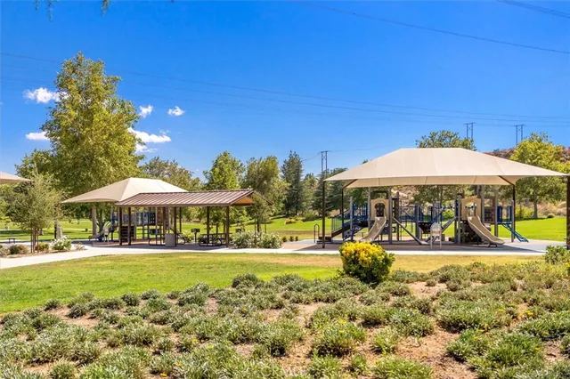 $789,900 | 22701 Coral Way, Saugus, CA 91390