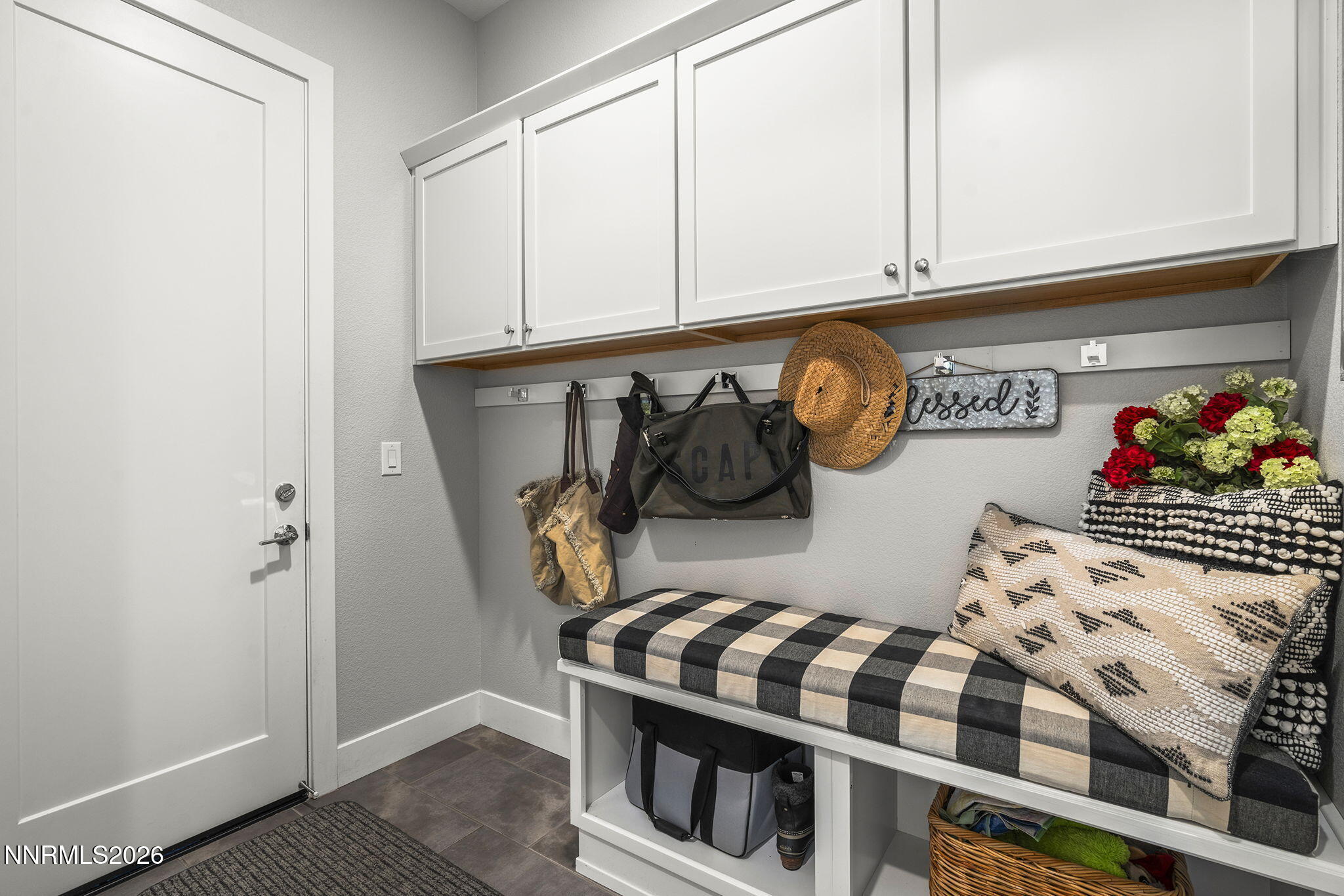 8726 Larkhaven Court Reno, NV 89523 - Photo 25 of 41 a kitchen with an oven a refrigerator and cabinets