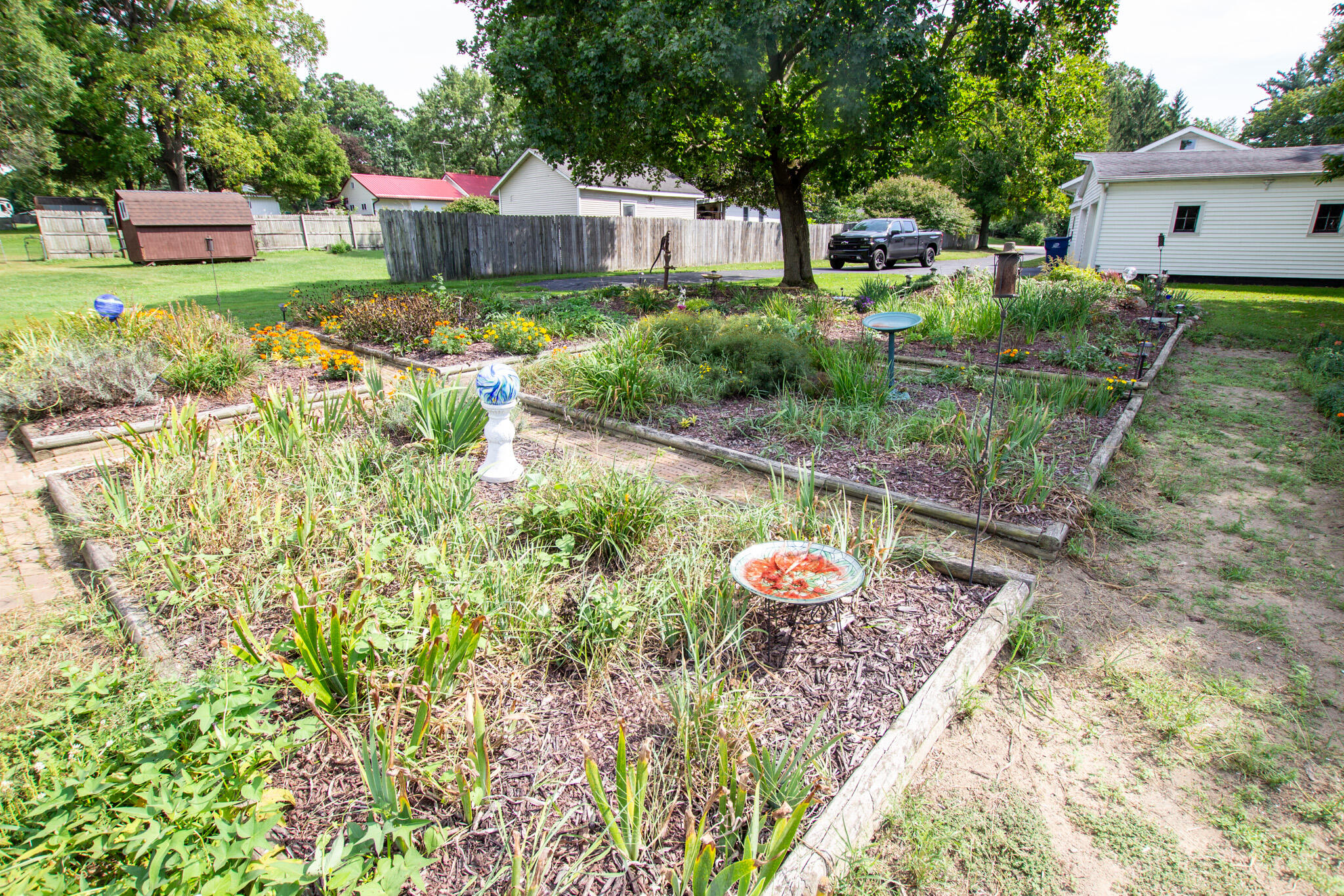 207 East Bertrand Road Niles, MI 49120 - Photo 36 of 40 Garden
