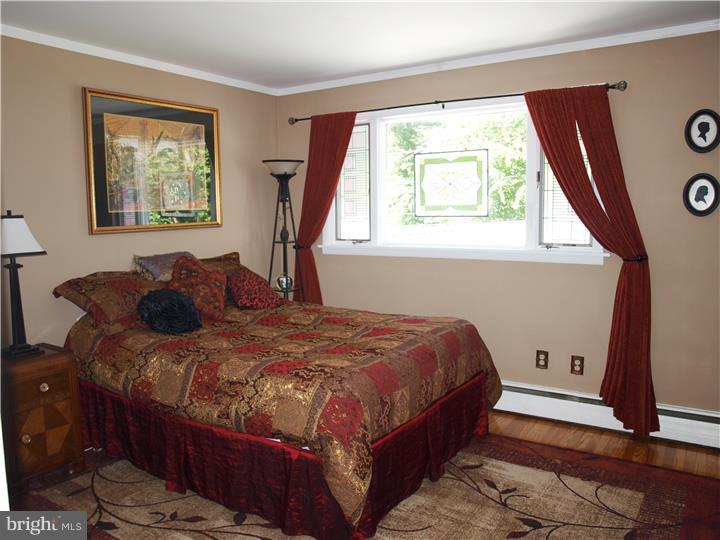 17 Lower Hilltop Road Yardley, PA 19067 - Photo 15 of 25 Bedroom - Main
