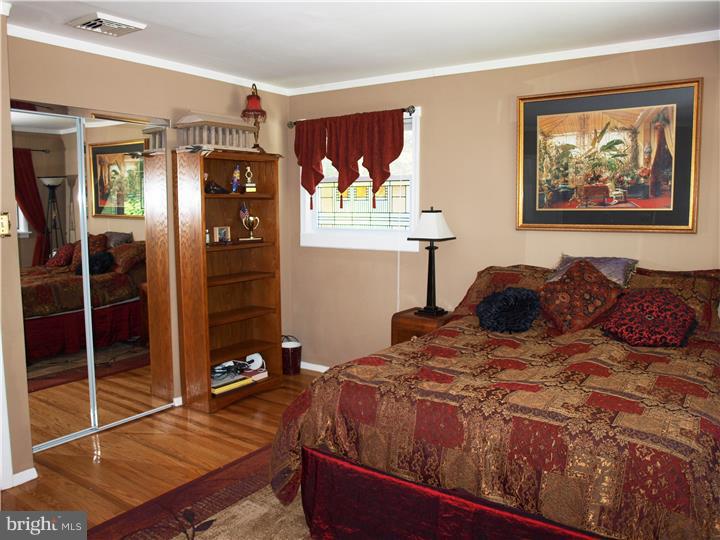 17 Lower Hilltop Road Yardley, PA 19067 - Photo 16 of 25 Bedroom - Main
