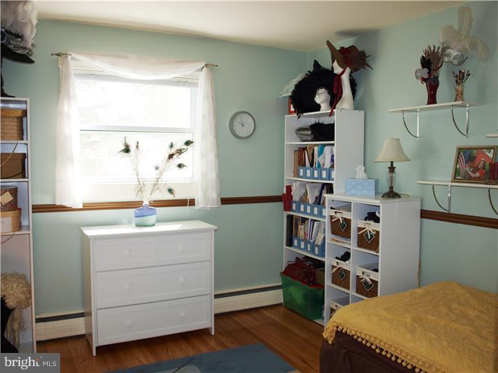 17 Lower Hilltop Road Yardley, PA 19067 - Photo 17 of 25 Bedroom 2