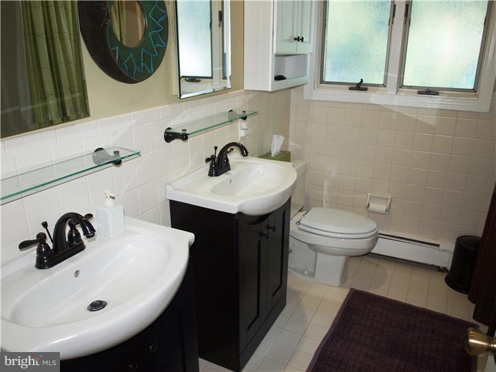 17 Lower Hilltop Road Yardley, PA 19067 - Photo 21 of 25 Bathroom
