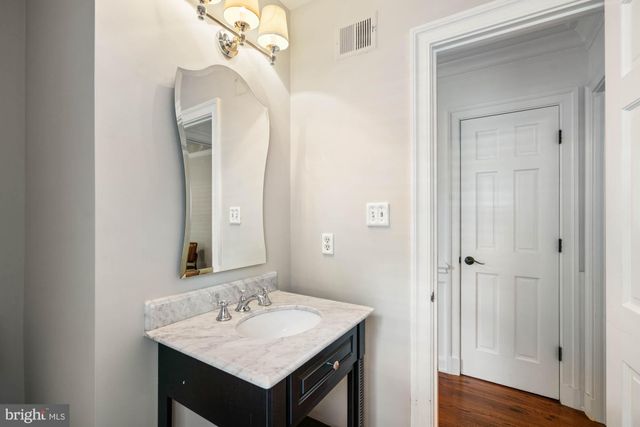 $2,300,000 | 632 Rivercrest Drive, McLean, VA 22101