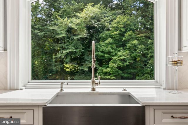 $2,300,000 | 632 Rivercrest Drive, McLean, VA 22101