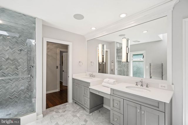 $2,300,000 | 632 Rivercrest Drive, McLean, VA 22101