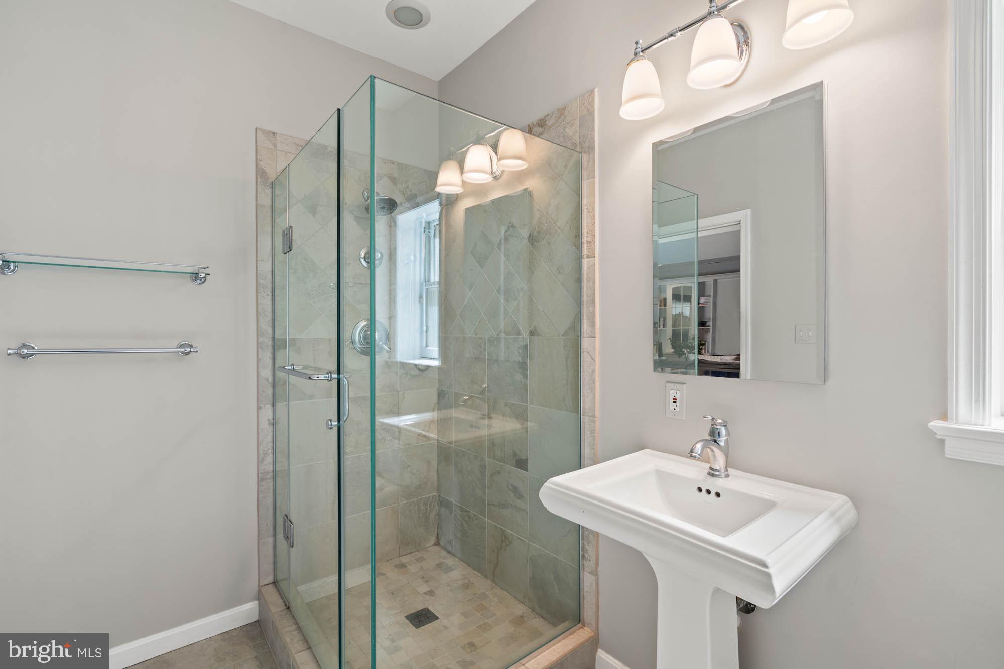 632 Rivercrest Drive McLean, VA 22101 - Photo 43 of 49