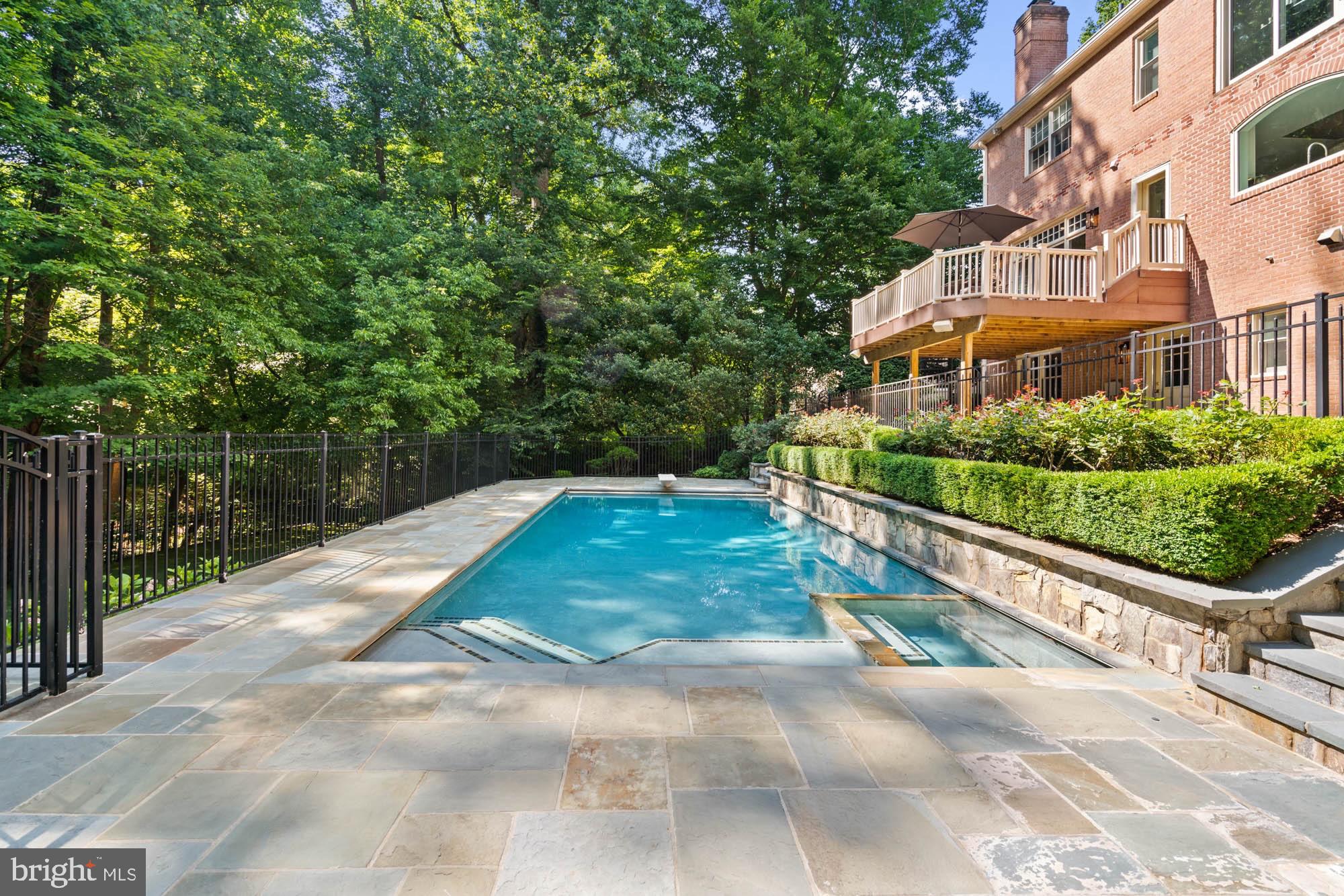 632 Rivercrest Drive McLean, VA 22101 - Photo 45 of 49