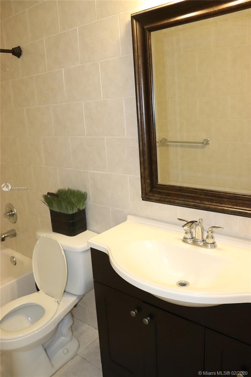 9490 Independence Road Cutler Bay, FL 33157 - Photo 12 of 44