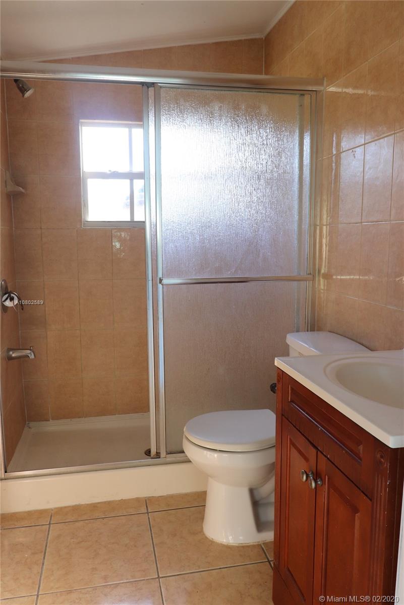 9490 Independence Road Cutler Bay, FL 33157 - Photo 22 of 44
