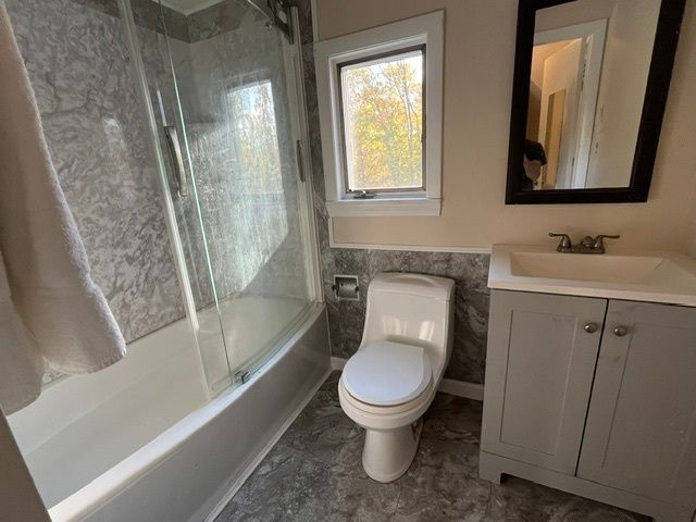 $289,000 | 9 Bushnell Place, Norwich, CT 06360