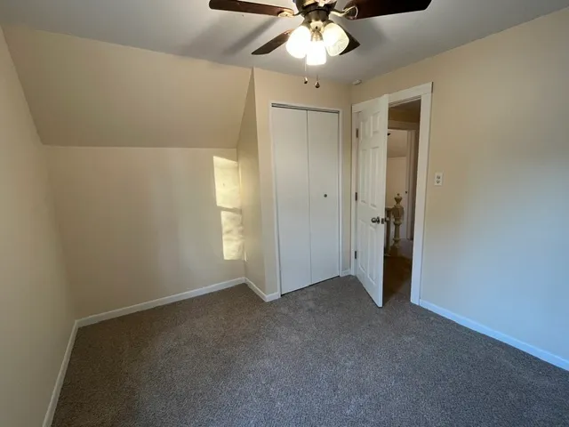 a view of house and a entertaining space