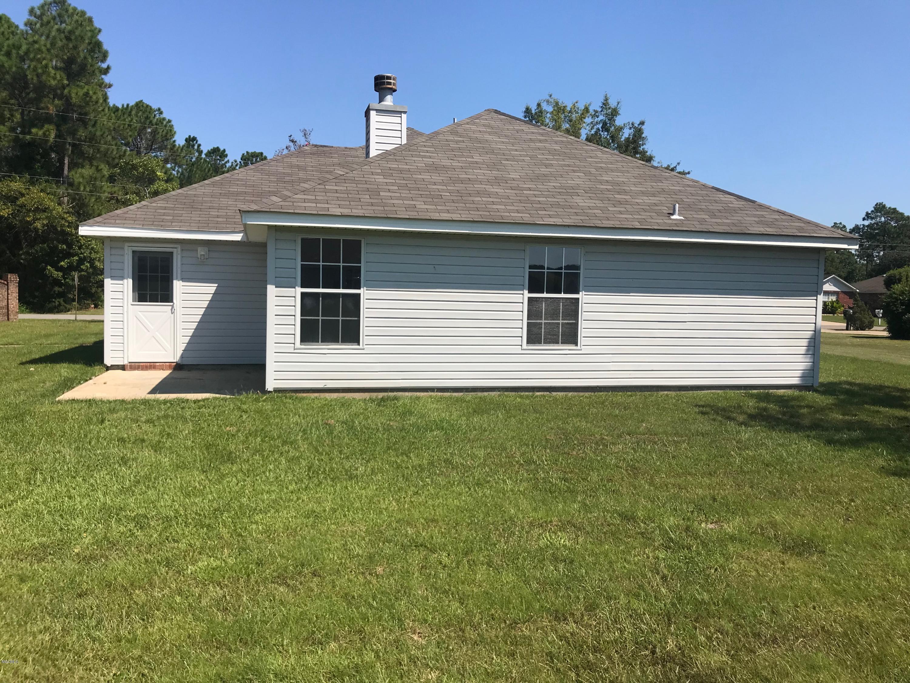 8721 Old Walnut Road Ocean Springs, MS 39564 - Photo 16 of 19 old wal 21