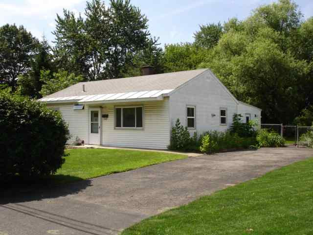 531 Clayton Road Schenectady, NY 12304 - Photo 2 of 12 Photo 2