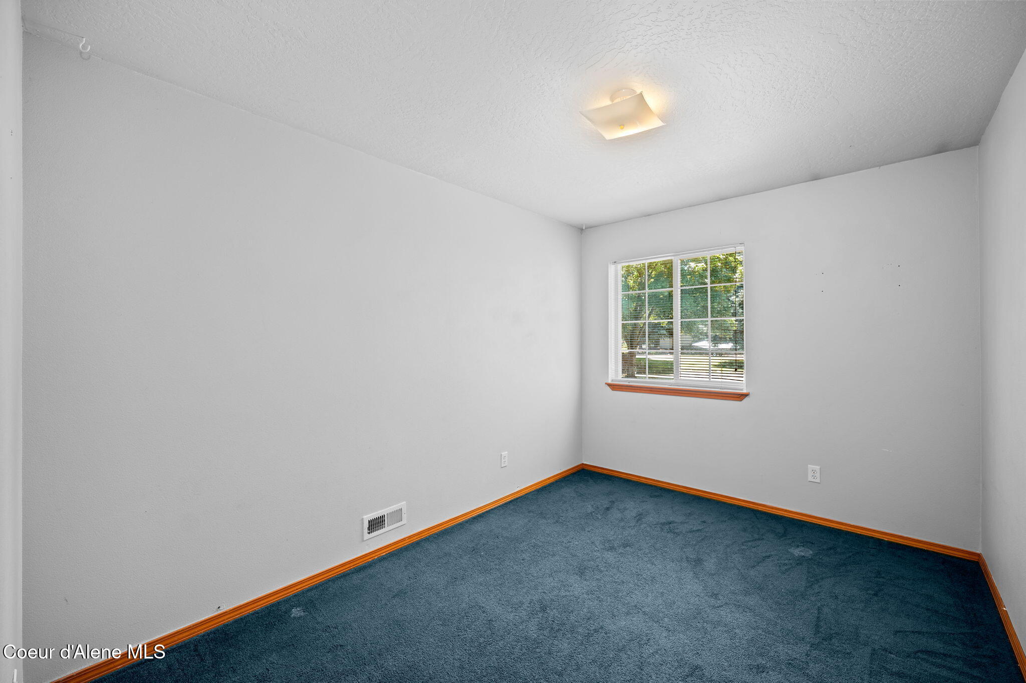 6759 Darby Court Rathdrum, ID 83858 - Photo 15 of 27 15-web-or-mls-6759 W Darby-15