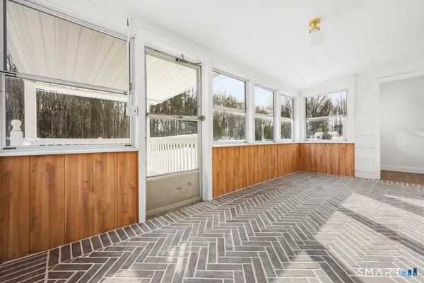 $650,000 | 424 Waverly Road, Shelton, CT 06484