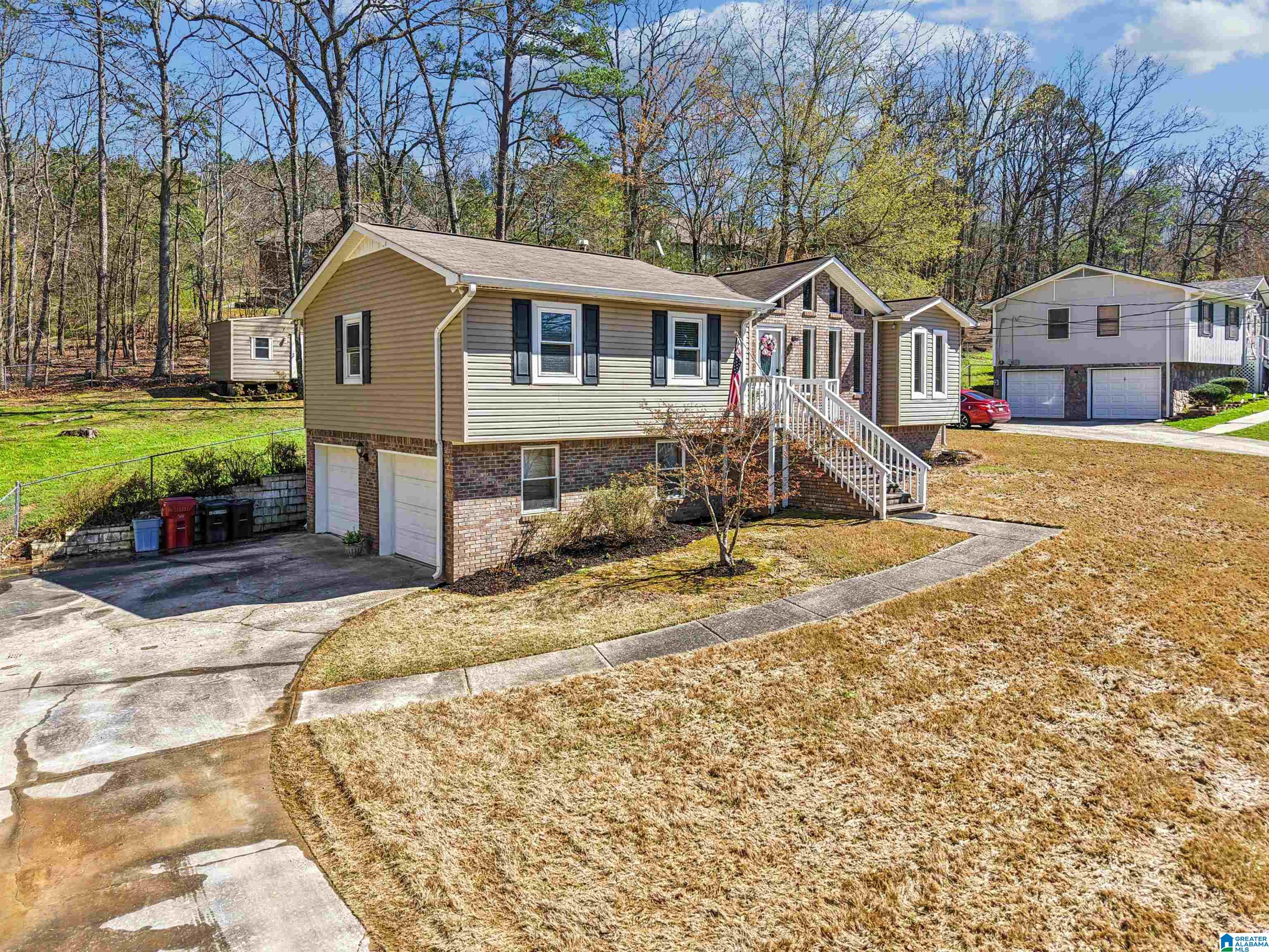 5299 Willow Ridge Lane Pinson, AL 35126 - Photo 3 of 33 Gallery Image 3