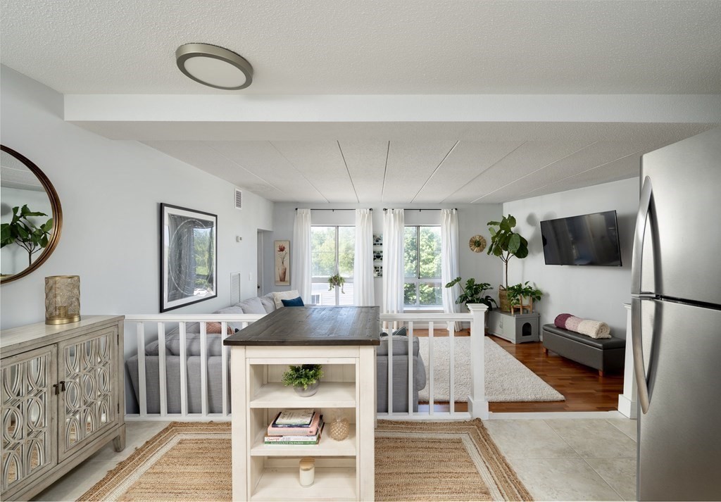 160 Burkhall Street, Unit 415 Weymouth, MA 02190 - Photo 3 of 16