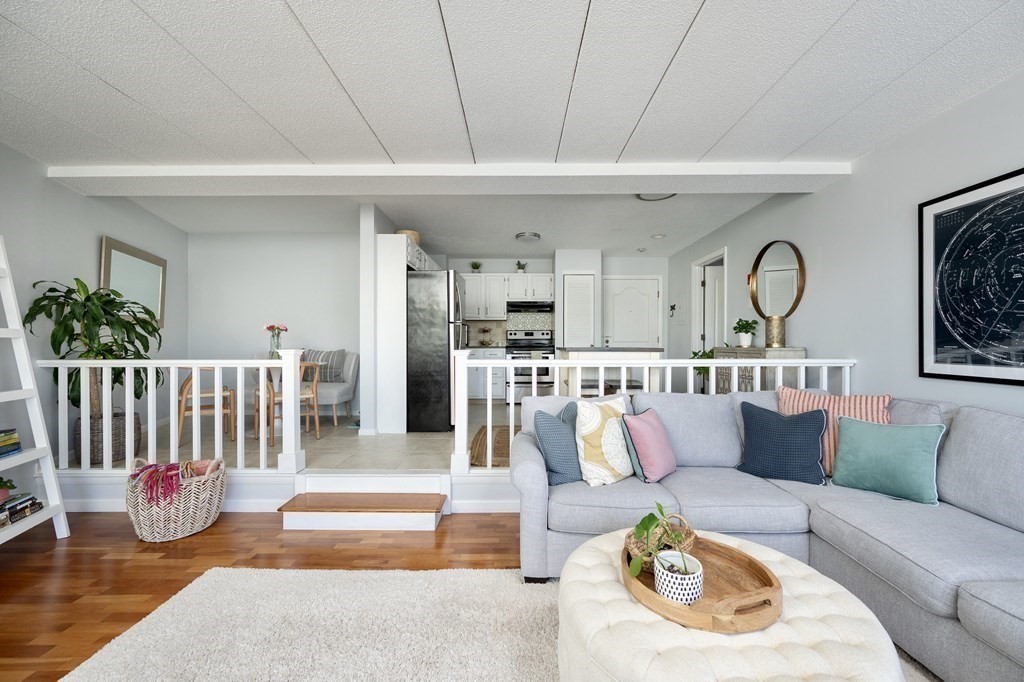 160 Burkhall Street, Unit 415 Weymouth, MA 02190 - Photo 5 of 16