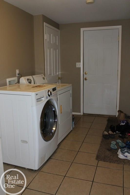 3170 Vincent Road North Street, MI 48049 - Photo 13 of 27 31329412-12.JPG