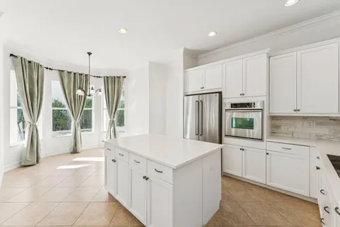 $899,999 | 8697 Cobblestone Point Circle, Boynton Beach, FL 33472