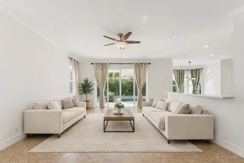 $899,999 | 8697 Cobblestone Point Circle, Boynton Beach, FL 33472