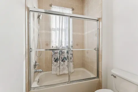 $899,999 | 8697 Cobblestone Point Circle, Boynton Beach, FL 33472