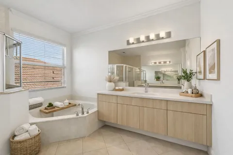 $899,999 | 8697 Cobblestone Point Circle, Boynton Beach, FL 33472