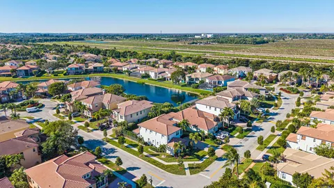 $899,999 | 8697 Cobblestone Point Circle, Boynton Beach, FL 33472