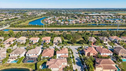 $899,999 | 8697 Cobblestone Point Circle, Boynton Beach, FL 33472
