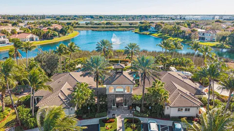 $899,999 | 8697 Cobblestone Point Circle, Boynton Beach, FL 33472