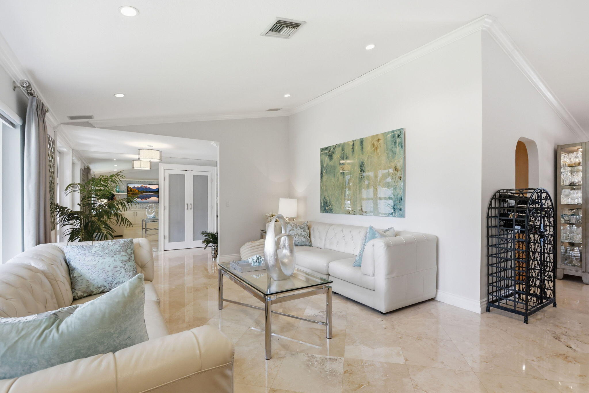 2151 Northwest 30th Road Boca Raton, FL 33431 - Photo 8 of 70 Living Room